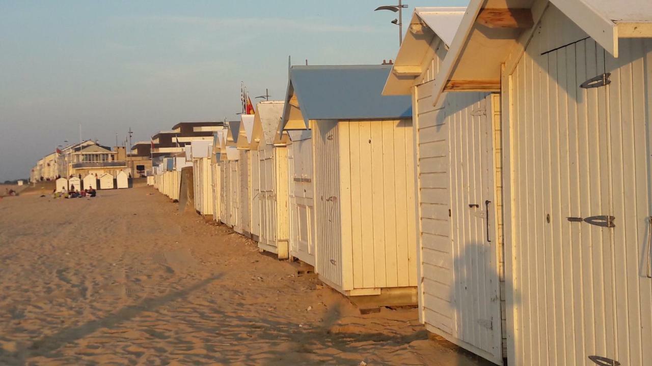 La Cantellerie Courseulles-sur-Mer Esterno foto